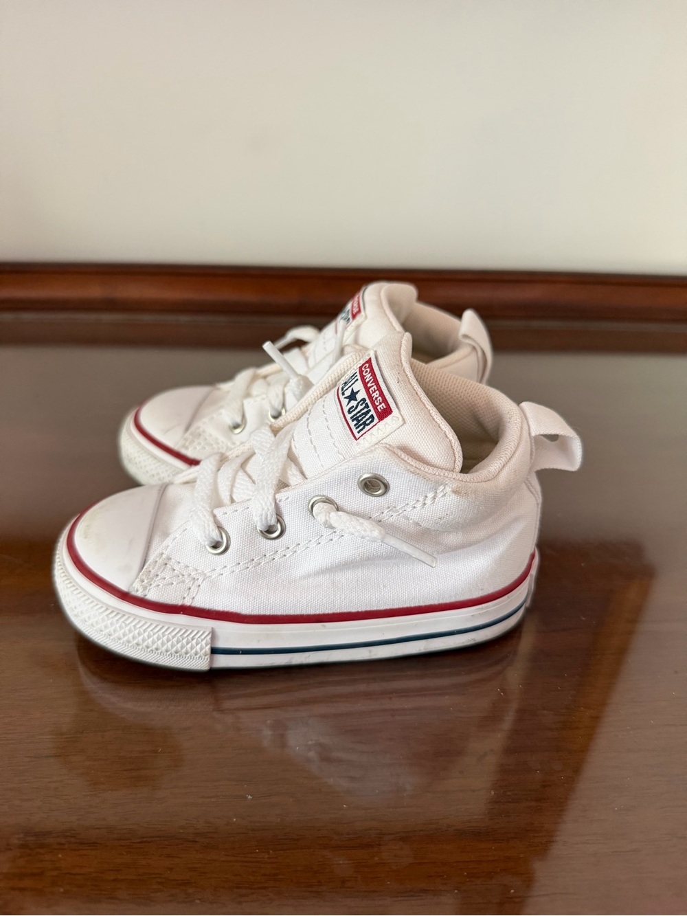 Converse Street Mid Toddler Size 6 White Sneakers All Star Lace Up